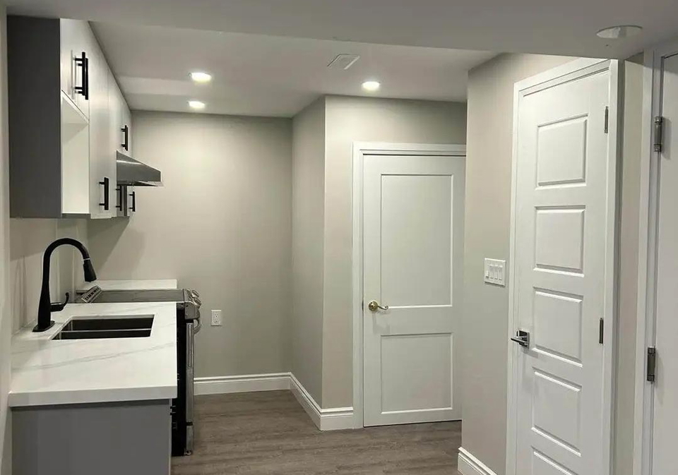 851-laurier-avenue-milton-ontario-w12436705