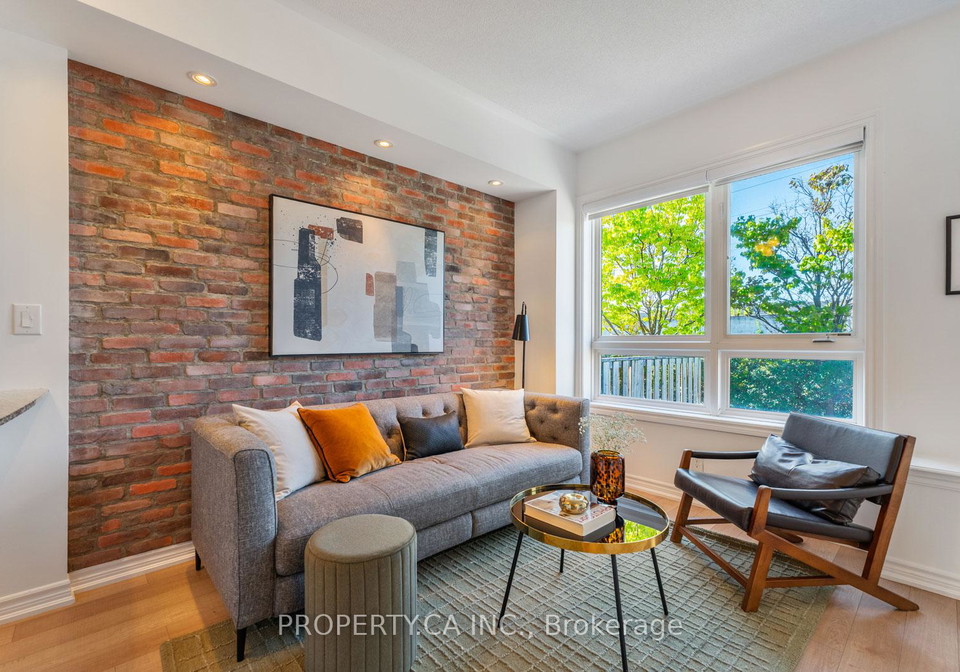 96-caledonia-park-road-toronto-ontario-w12437313