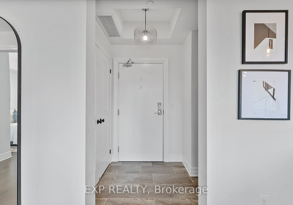 2300-upper-middle-road-w-oakville-ontario-w12437545
