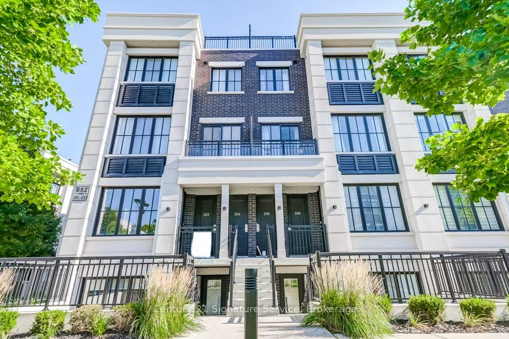 652-cricklewood-drive-mississauga-ontario-w12437595