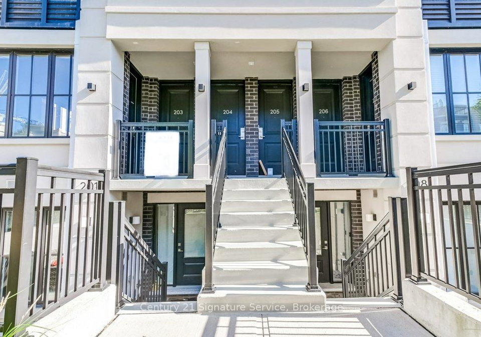 652-cricklewood-drive-mississauga-ontario-w12437595