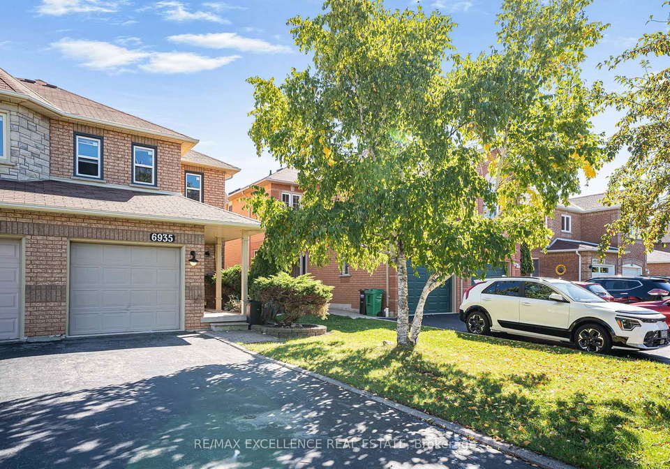 6935-dillingwood-drive-mississauga-ontario-w12437615