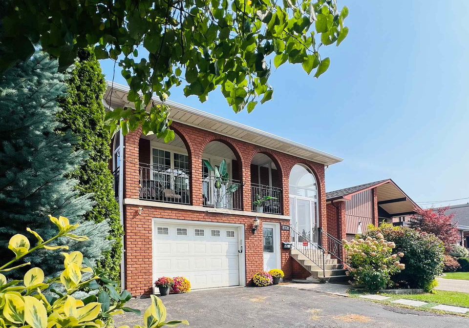 23-rosemeade-avenue-etobicoke-ontario-w12437725