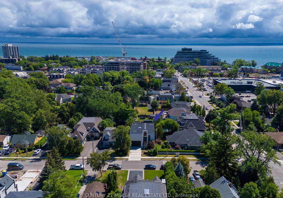 2384-belyea-street-oakville-ontario-w12437998