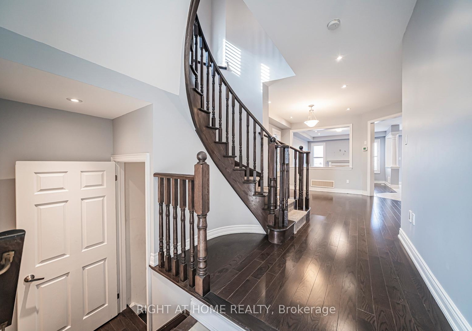 2431-pine-glen-road-oakville-ontario-w12438028