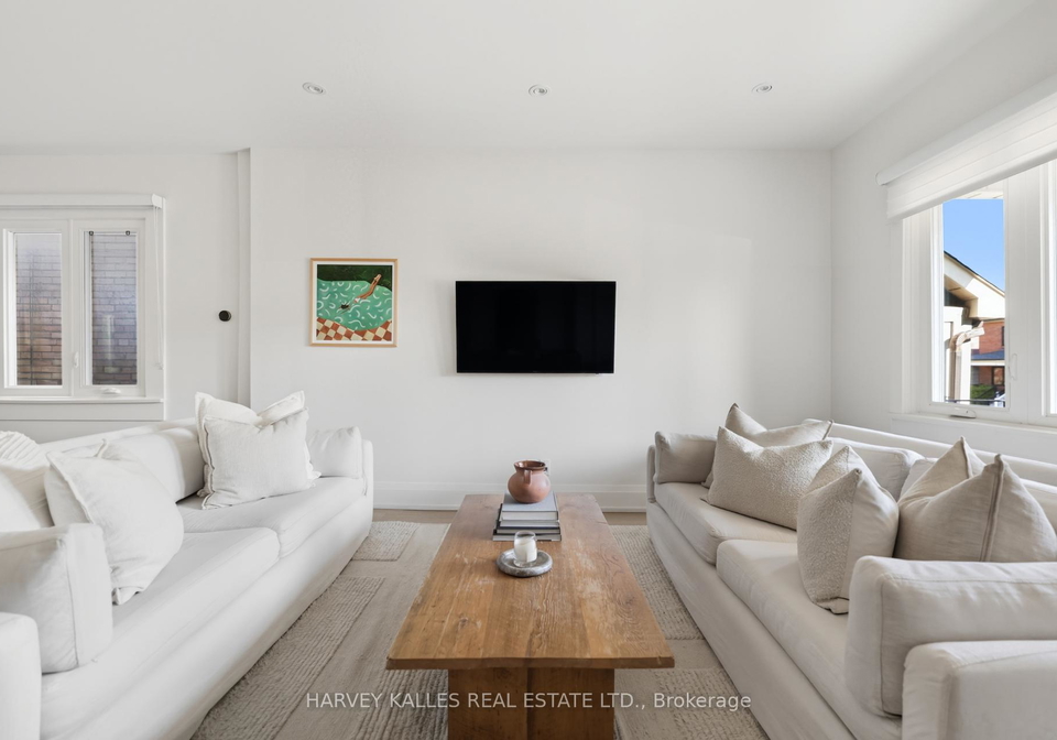 266-mcroberts-avenue-toronto-ontario-w12438054
