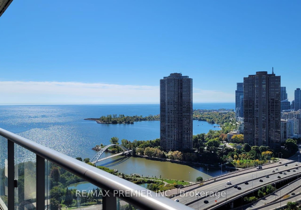105-the-queensway-avenue-toronto-ontario-w12438080