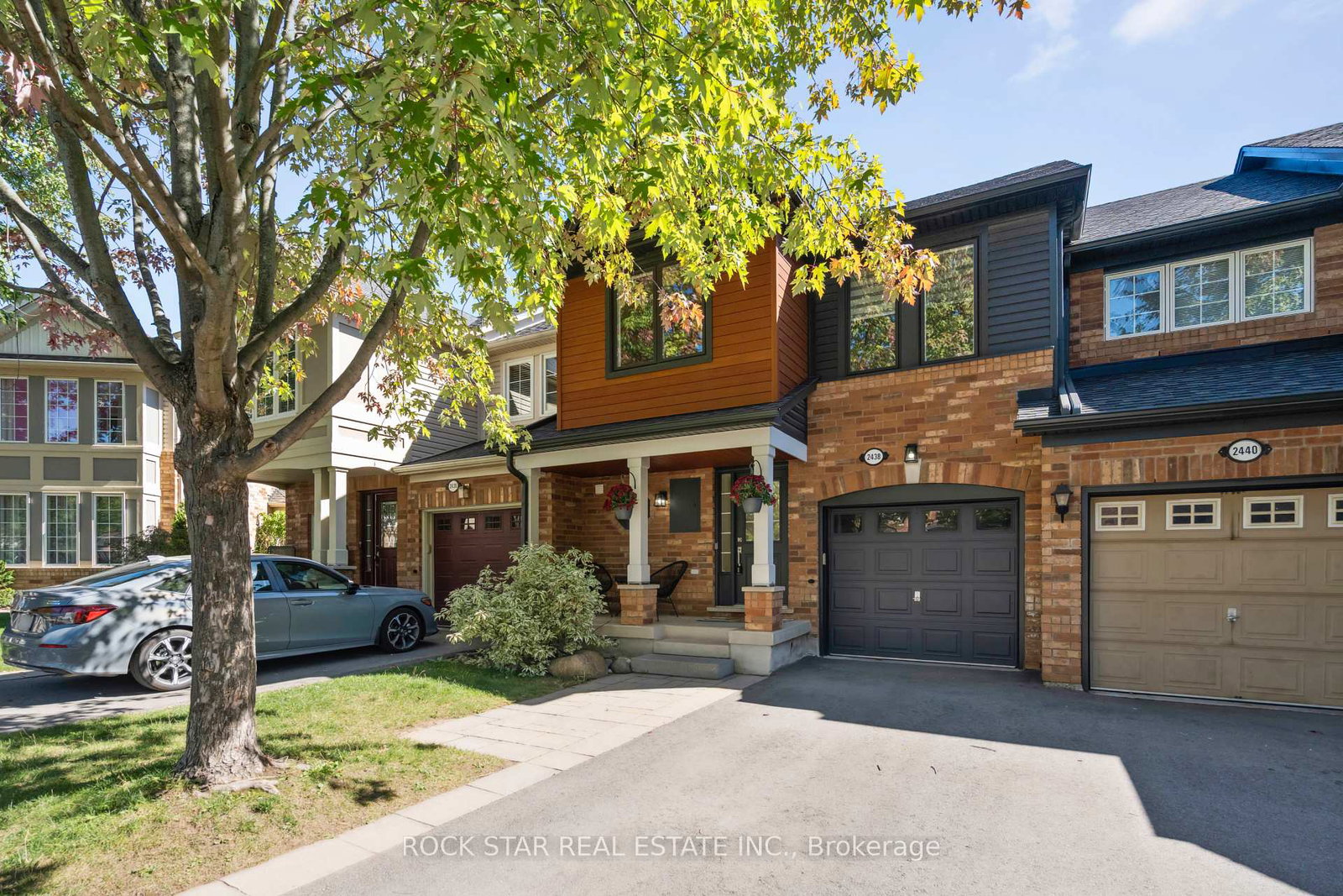 2438-baintree-crescent-oakville-ontario-w12438153