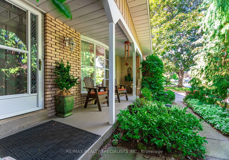 480-tipperary-avenue-burlington-ontario-w12438296