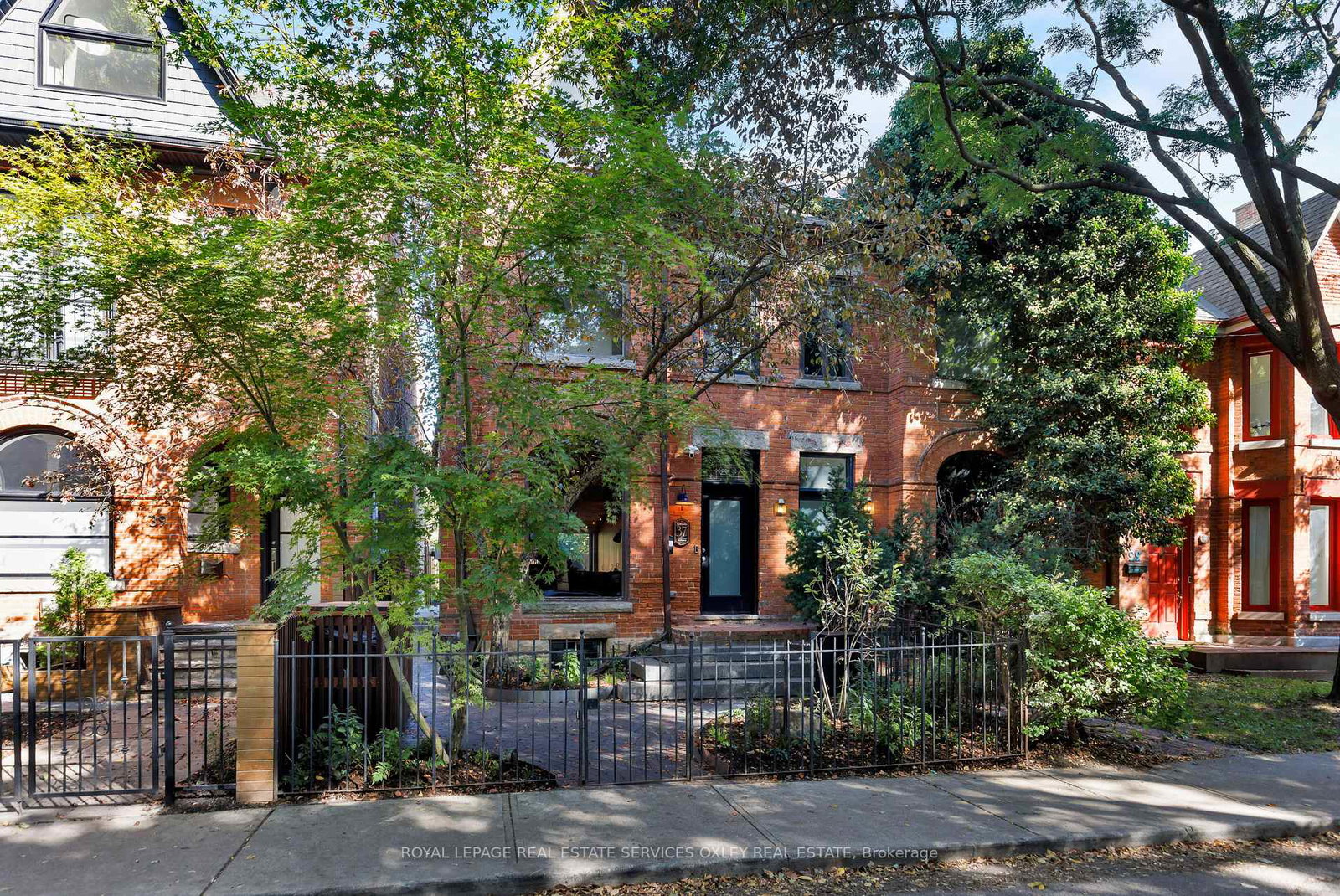 37-gwynne-avenue-toronto-ontario-w12438447