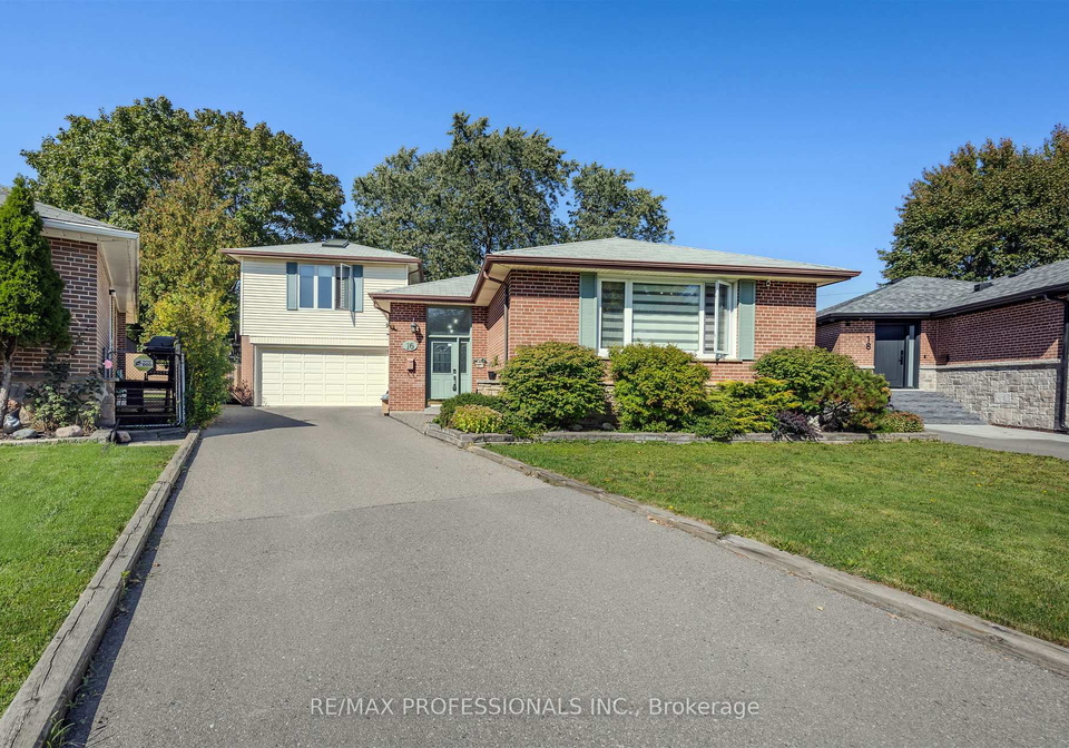 16-monet-avenue-etobicoke-ontario-w12438681