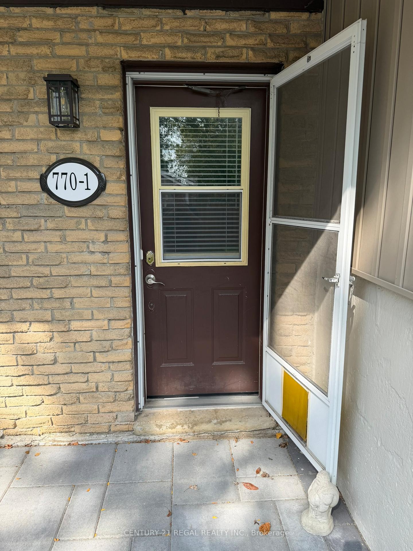 770-applewood-crescent-milton-ontario-w12438694