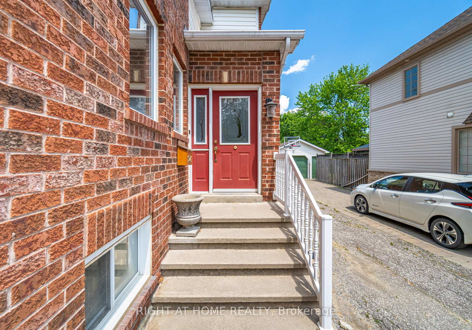 1241-lakebreeze-drive-mississauga-ontario-w12438777