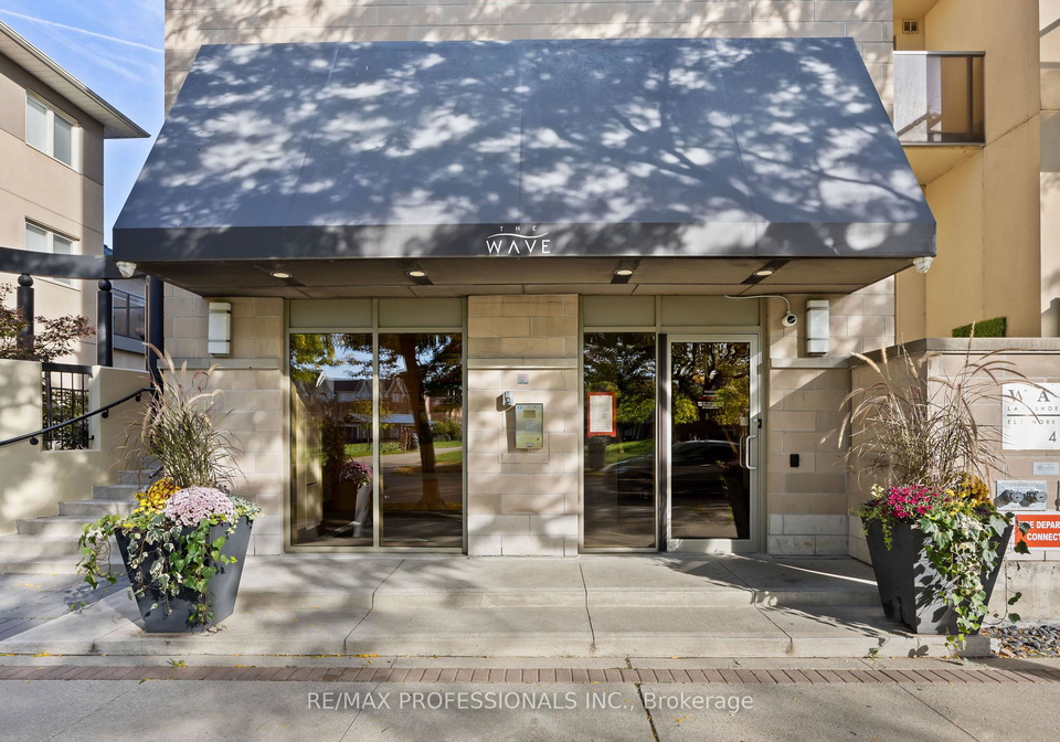 4-elsinore-path-etobicoke-ontario-w12438785