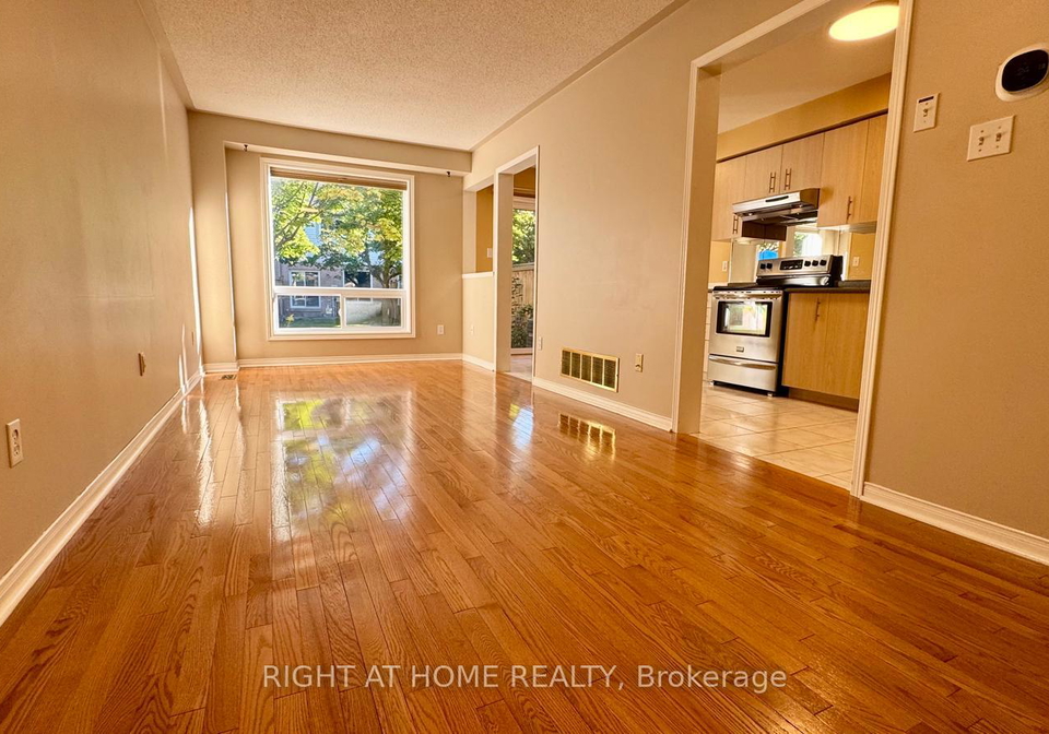 5958-greensboro-drive-mississauga-ontario-w12439004