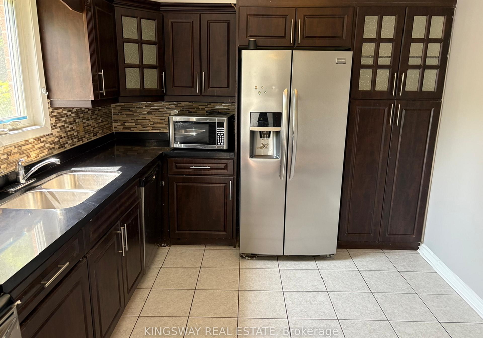 3255-anderson-crescent-mississauga-ontario-w12439176