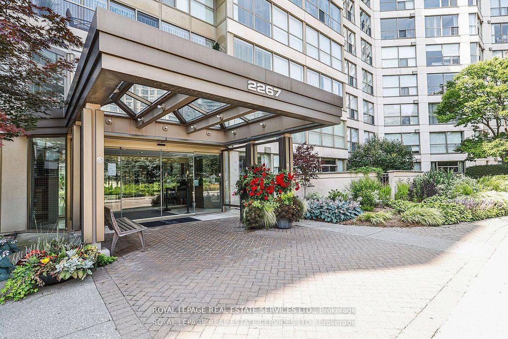 2267-lakeshore-boulevard-w-etobicoke-ontario-w12439447