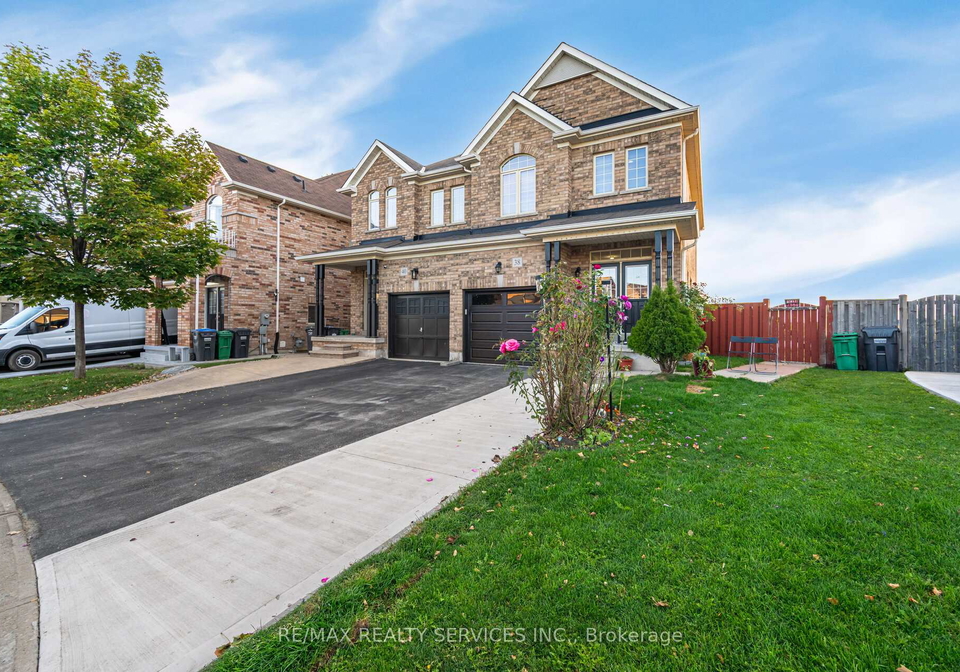 38-delport-close-brampton-ontario-w12439550