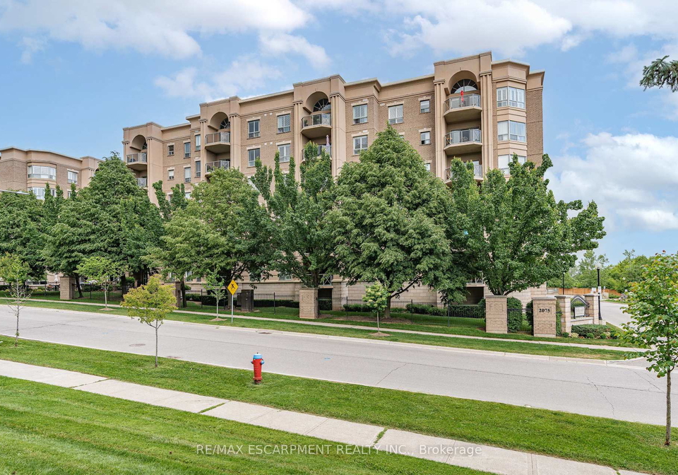 2075-amherst-heights-drive-burlington-ontario-w12439652