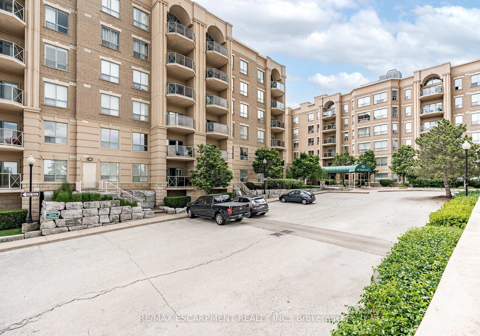 2075-amherst-heights-drive-burlington-ontario-w12439652