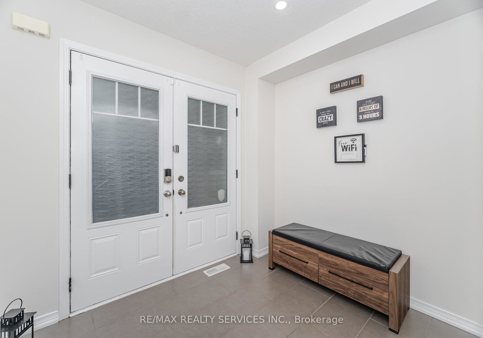 8-desire-cove-brampton-ontario-w12439675