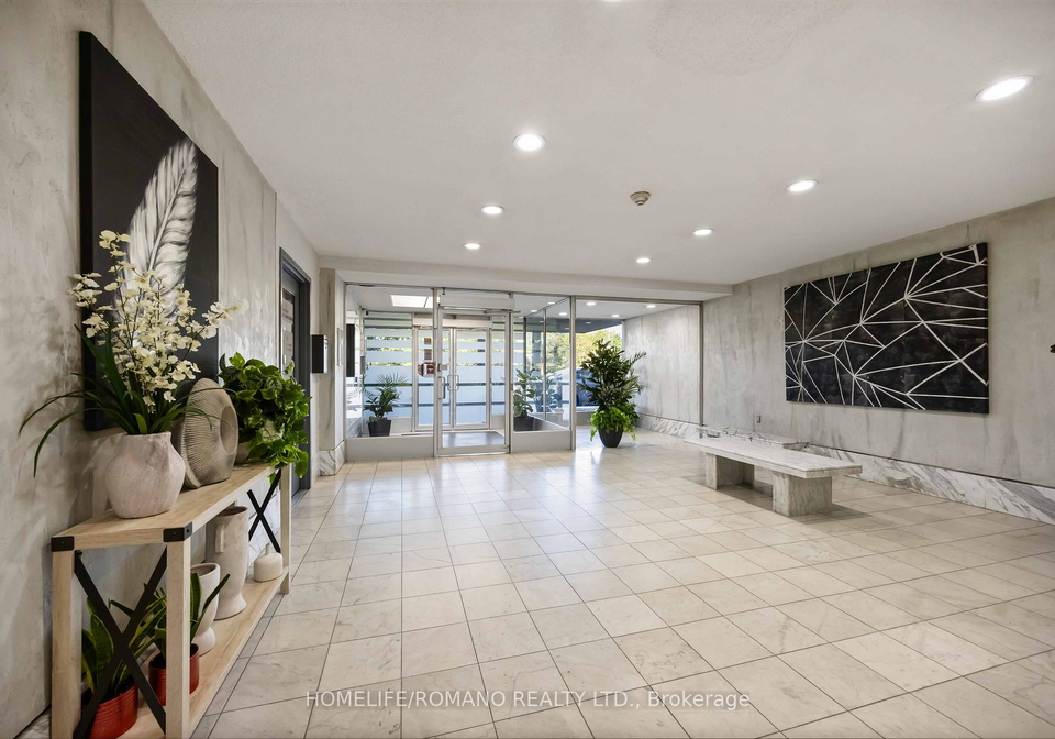 2835-islington-avenue-york-ontario-w12439773