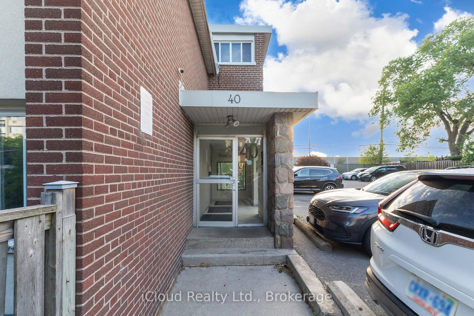 40-rabbit-lane-etobicoke-ontario-w12439824