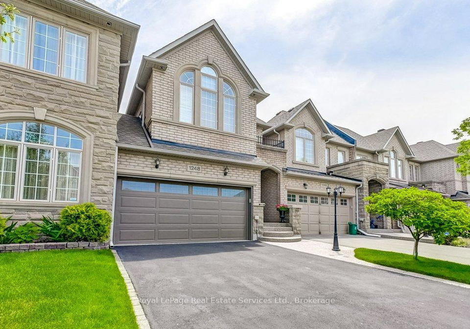 1248-agram-drive-oakville-ontario-w12439856