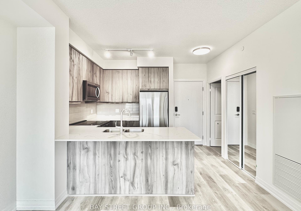 15-watergarden-drive-mississauga-ontario-w12439946