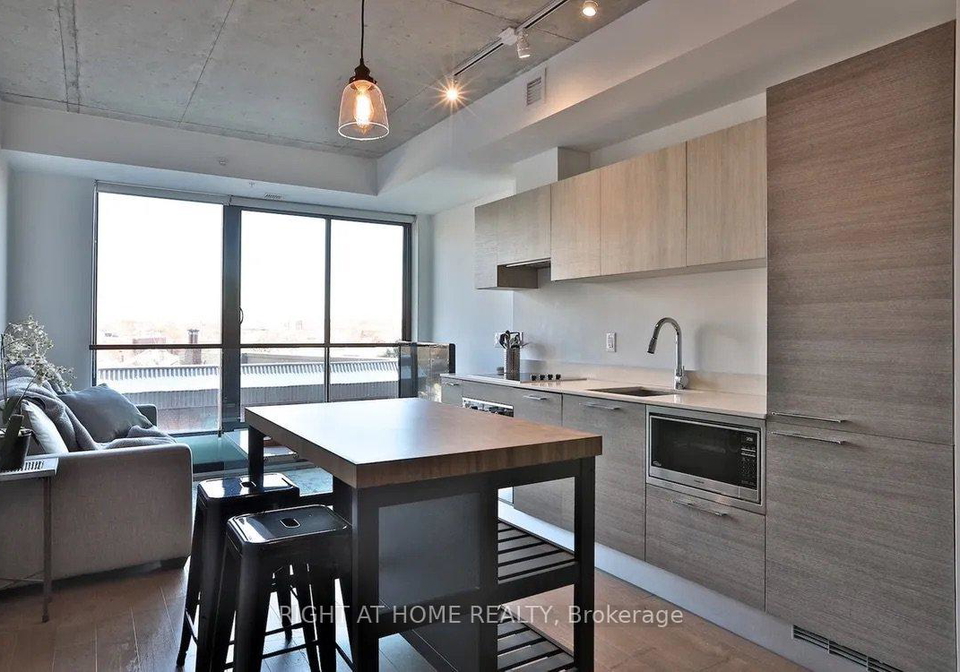 530-indian-grove-toronto-ontario-w12439986