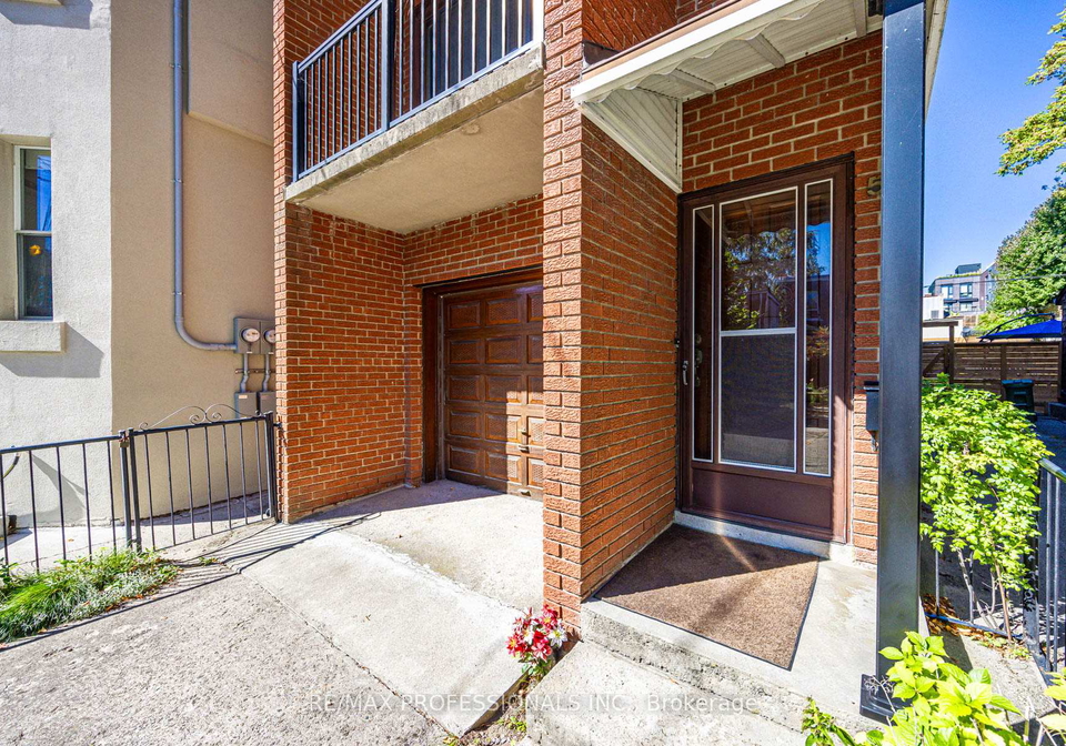 54-wright-avenue-toronto-ontario-w12440017