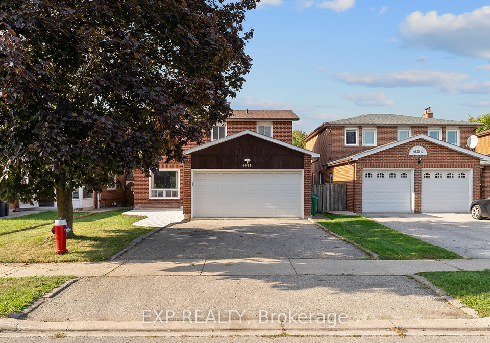 4056-longo-circle-mississauga-ontario-w12440299