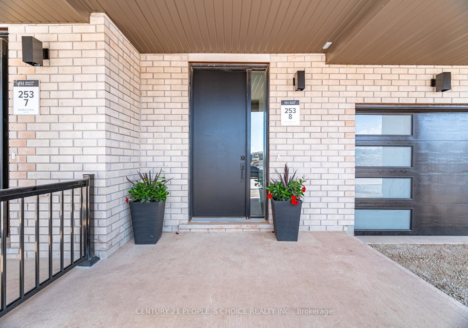 1302-muller-lane-oakville-ontario-w12440371