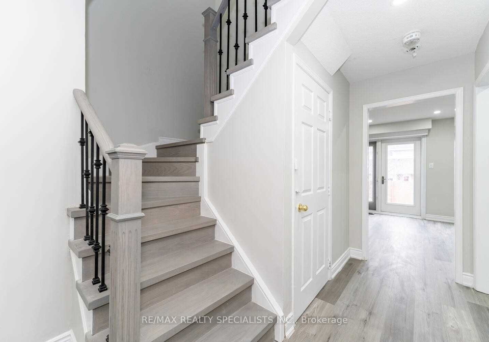 10-sandmere-avenue-brampton-ontario-w12440524