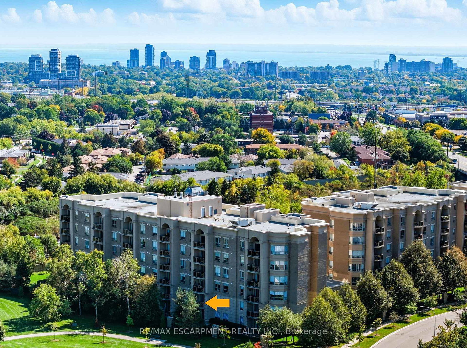 2075-amherst-heights-drive-burlington-ontario-w12440858
