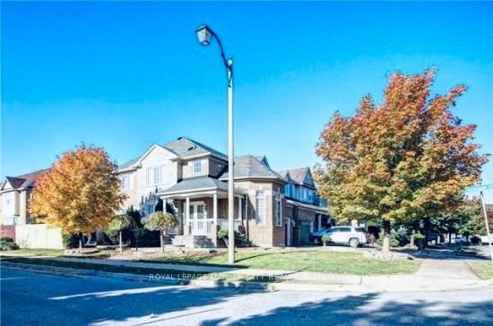 1-kershaw-street-brampton-ontario-w12440869