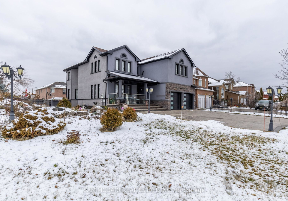 987-bristol-road-w-mississauga-ontario-w12441021