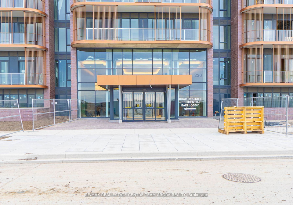 220-missinnihe-way-mississauga-ontario-w12441033
