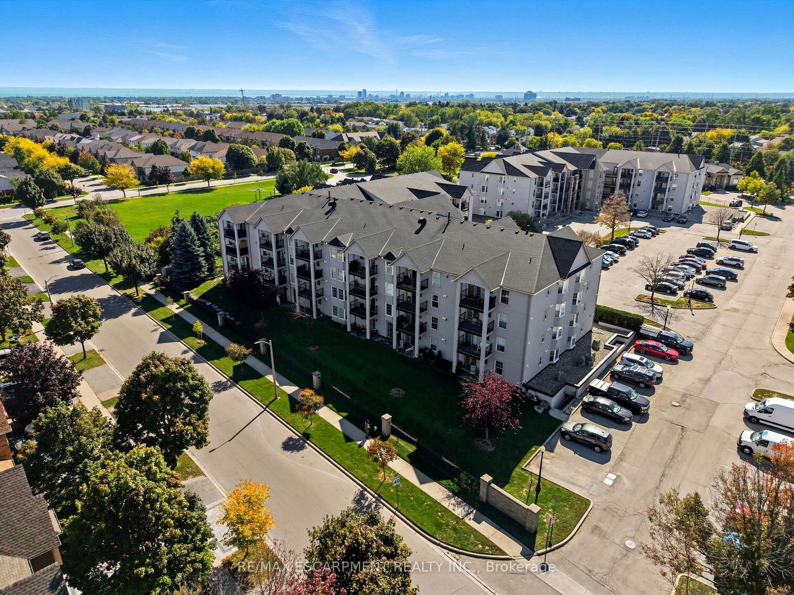 1421-walkers-line-burlington-ontario-w12441345