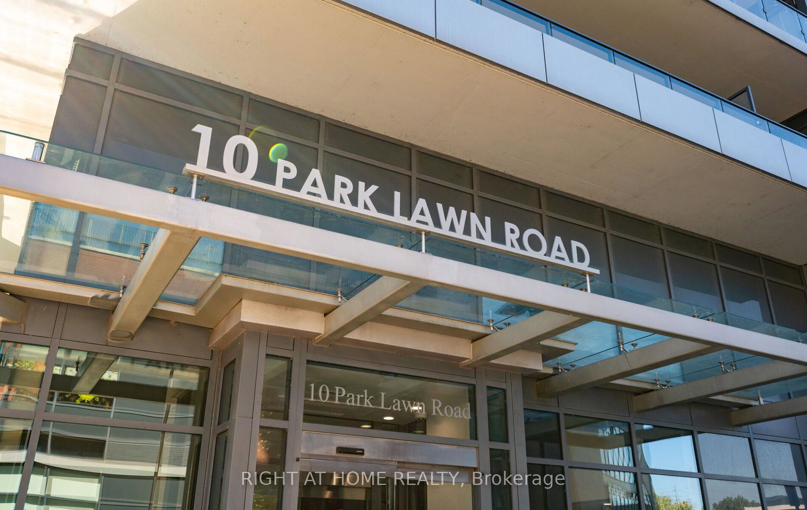 10-park-lawn-road-etobicoke-ontario-w12441359