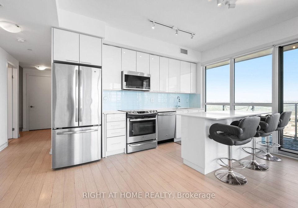 10-park-lawn-road-etobicoke-ontario-w12441359