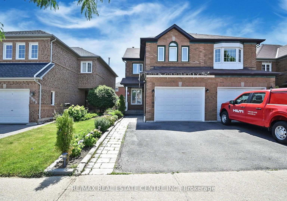 6899-bansbridge-crescent-mississauga-ontario-w12441815
