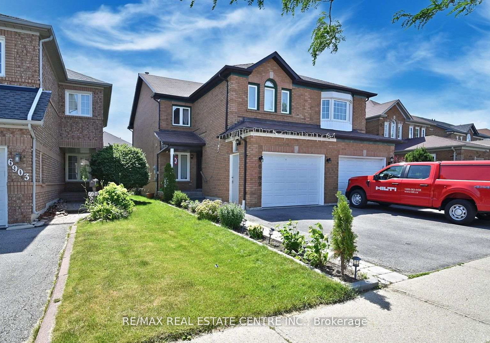 6899-bansbridge-crescent-mississauga-ontario-w12441815