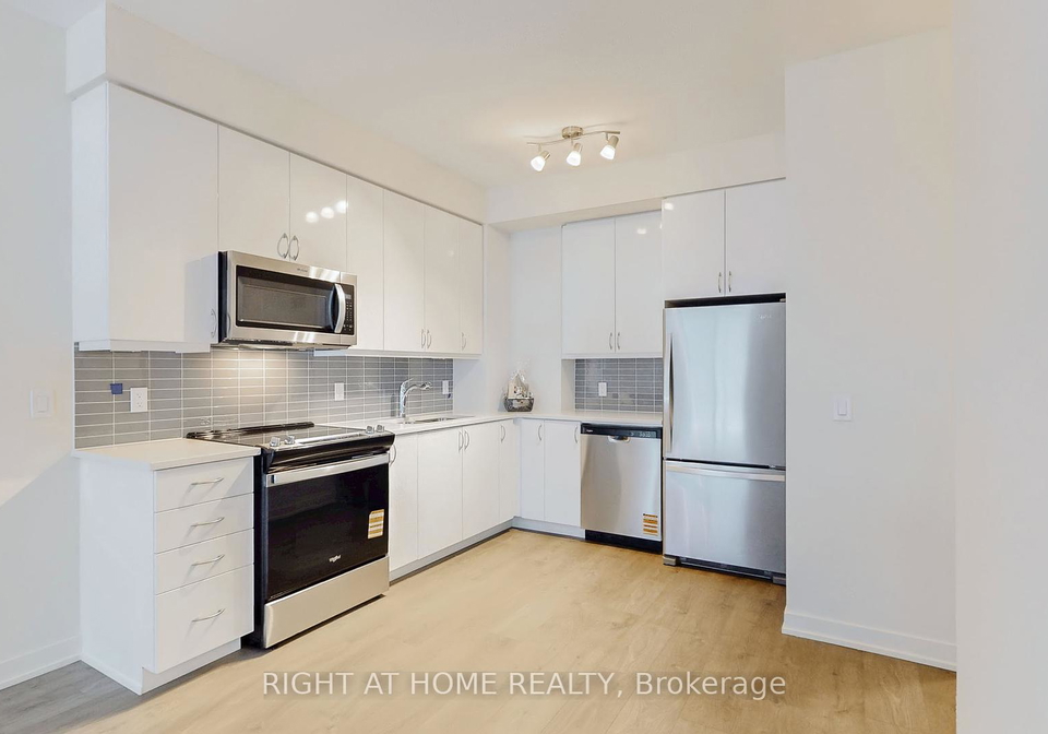 38-annie-craig-drive-etobicoke-ontario-w12441818