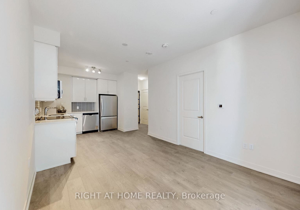 38-annie-craig-drive-etobicoke-ontario-w12441818