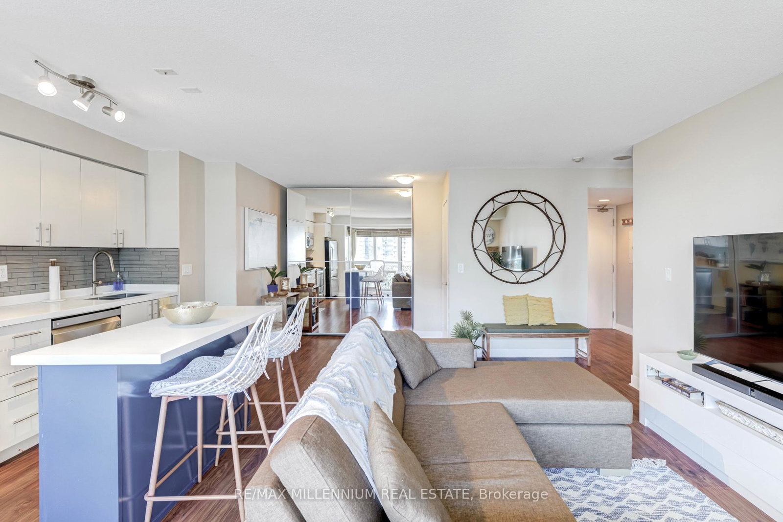 155-legion-road-n-etobicoke-ontario-w12441990