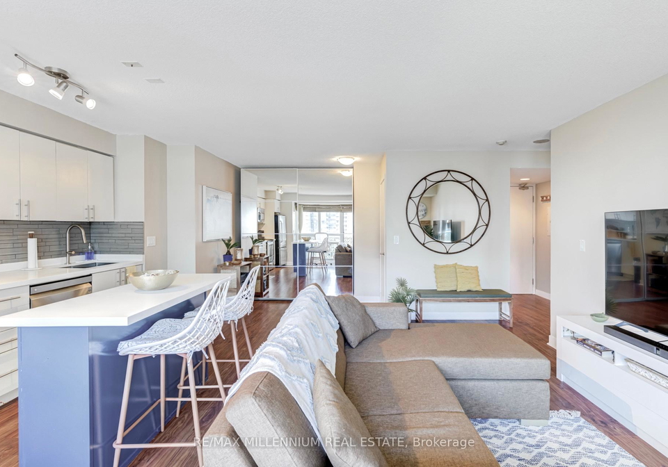 155-legion-road-n-etobicoke-ontario-w12441990