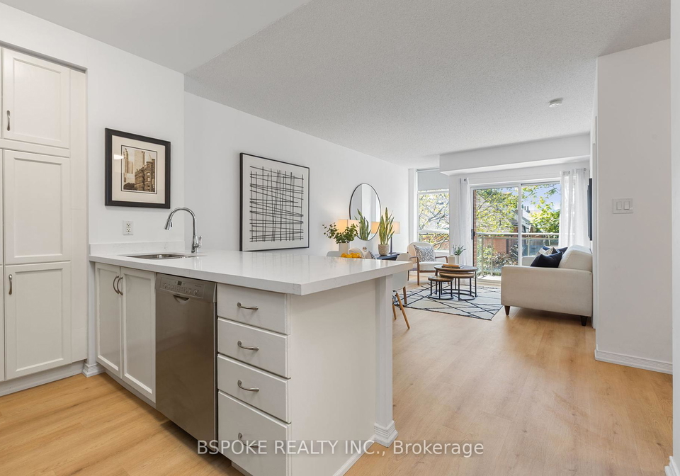 2495-dundas-street-w-toronto-ontario-w12442316