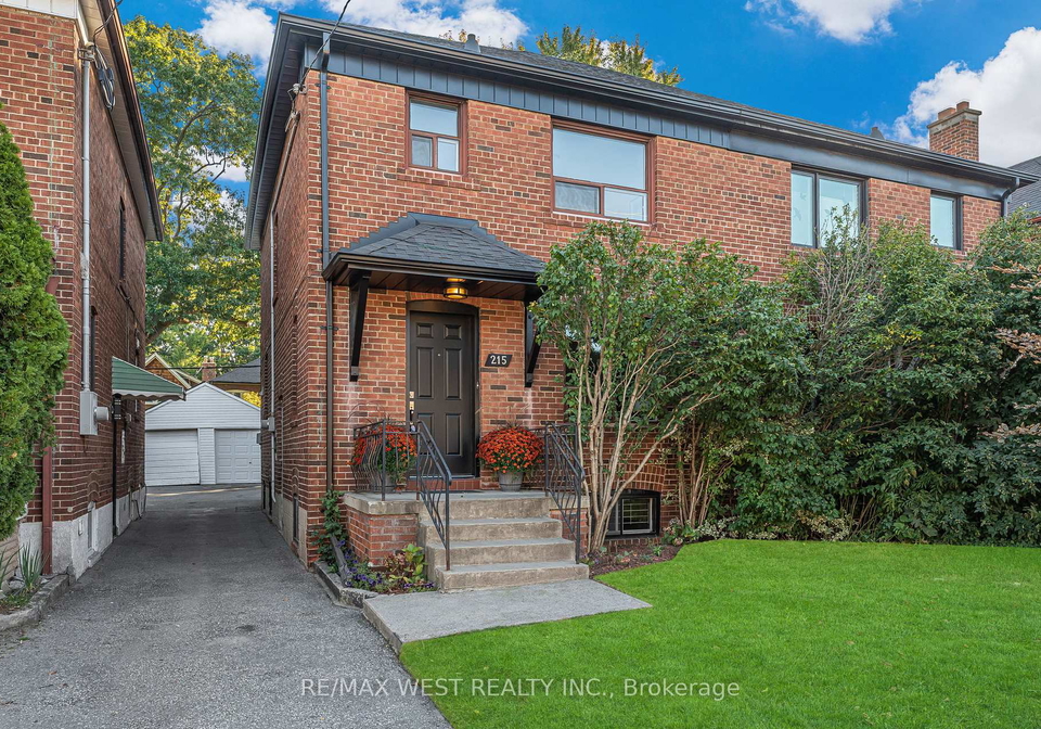 215-jane-street-toronto-ontario-w12442477
