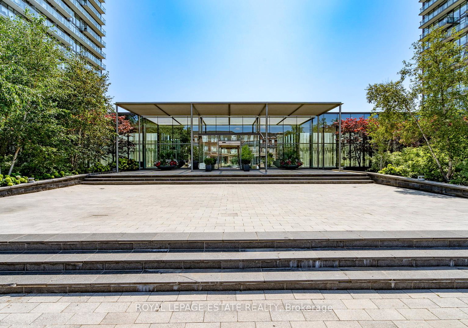 103-the-queensway-toronto-ontario-w12442570